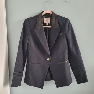 Juicy Couture Tuxedo Style Women's Blazer in Size 4